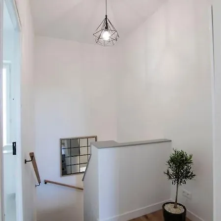 Treize Maison A - 3 Bed House In Centre Of Severin Saint-Séverin