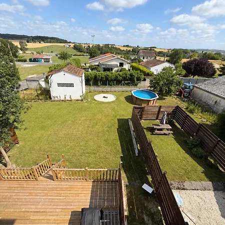Treize Maison A - 3 Bed House In Centre Of Severin Feriehus