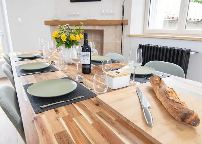 Treize Maison A - 3 Bed House In Centre Of Severin Сasa de vacaciones