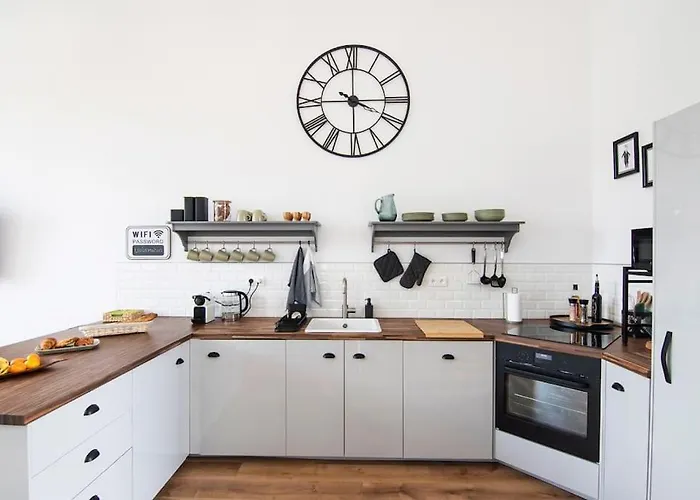 Treize Maison A - 3 Bed House In Centre Of Severin Сasa de vacaciones *