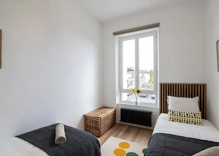 Сasa de vacaciones Treize Maison A - 3 Bed House In Centre Of Severin